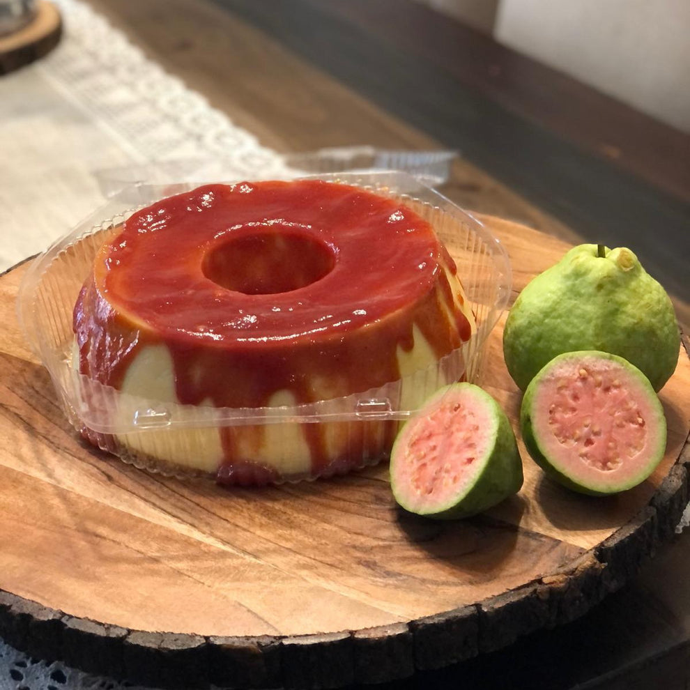 Mini Pudim de Queijo com Goiabada